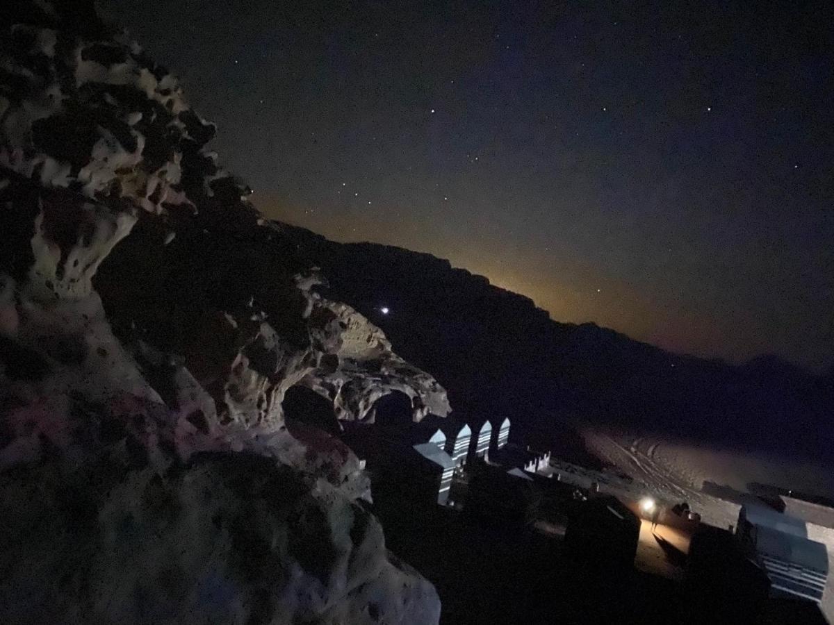 Bedouin Family Camp 호텔 와디럼 외부 사진