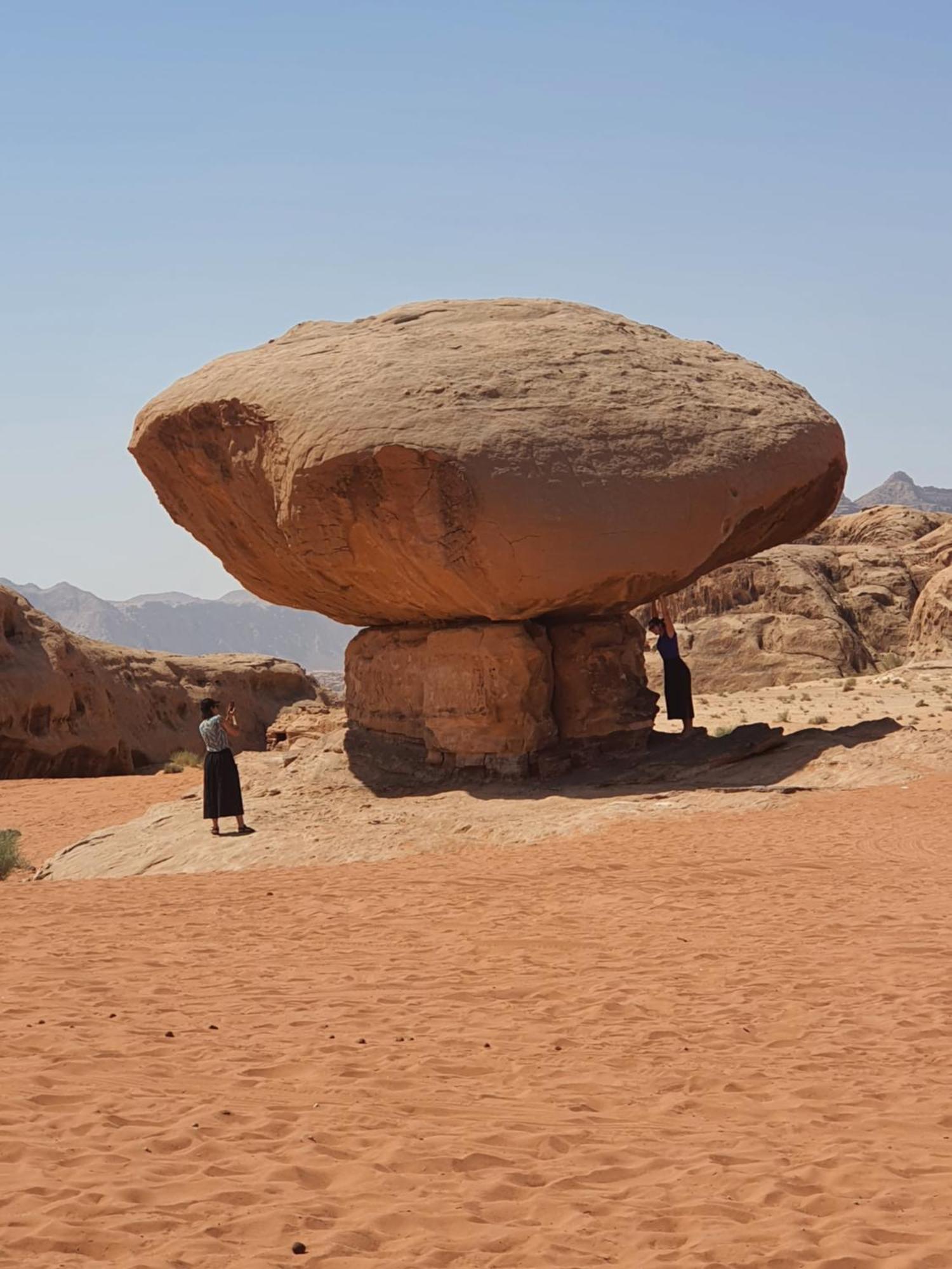 Bedouin Family Camp 호텔 와디럼 외부 사진